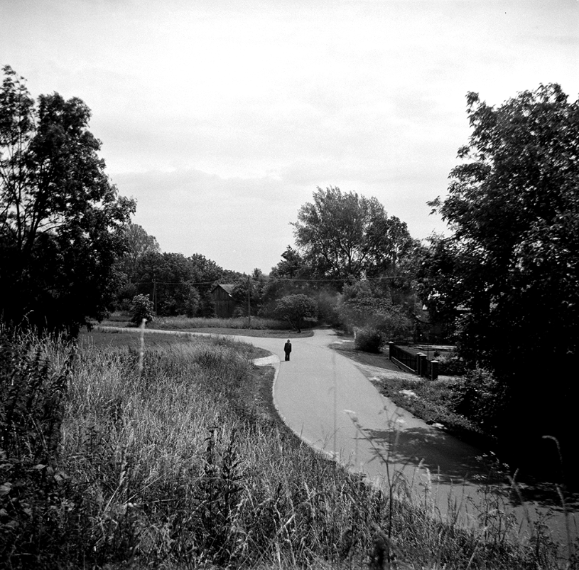 Marta Skoczeń analogue photography Presence photographer fine art