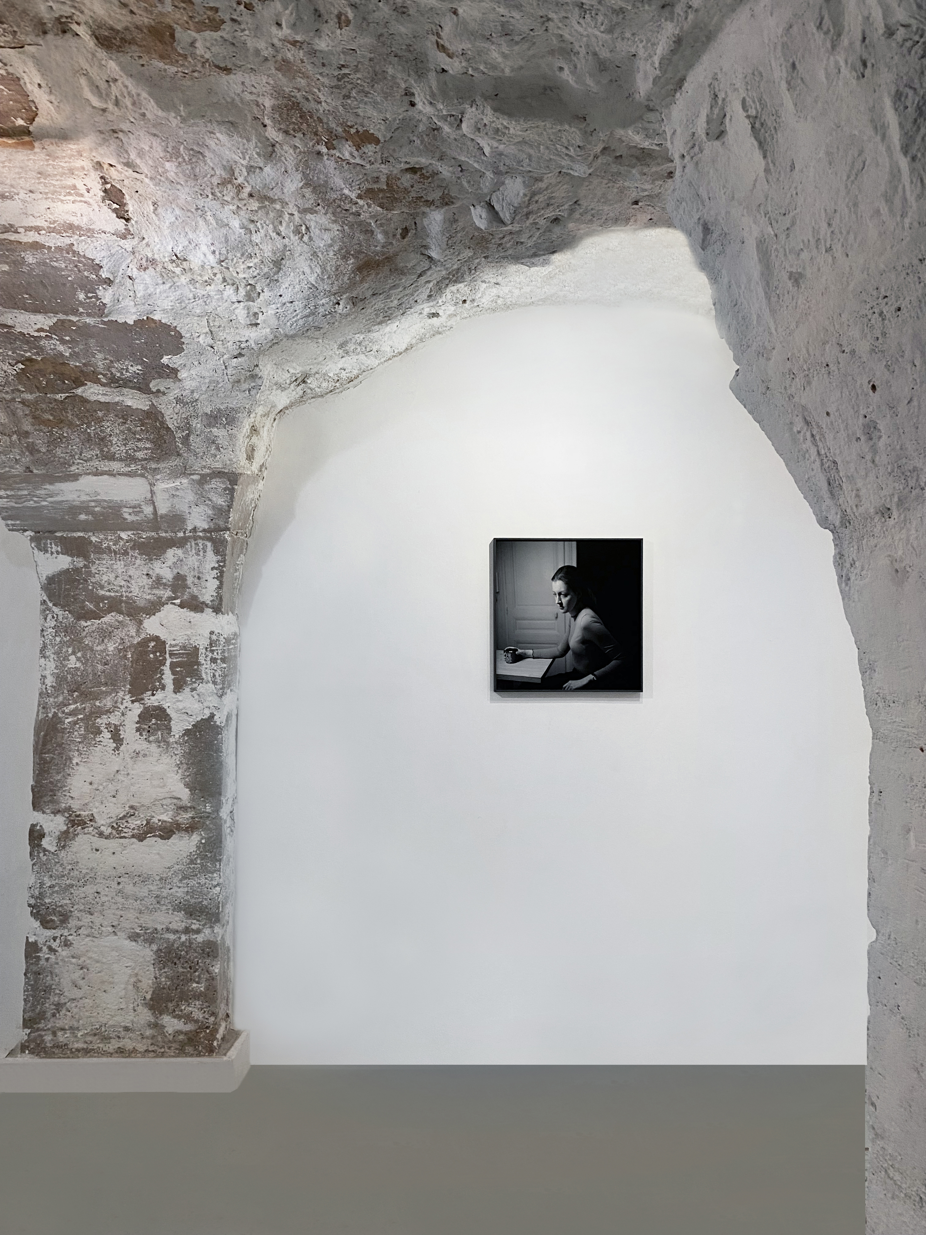 Marta Skoczeń Skoczen Galerie Dohyang Lee Marilou Thirache artist Paris exhibition photography video contemporary art